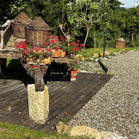 ヴィラ Il Cantuccio Delle Crete